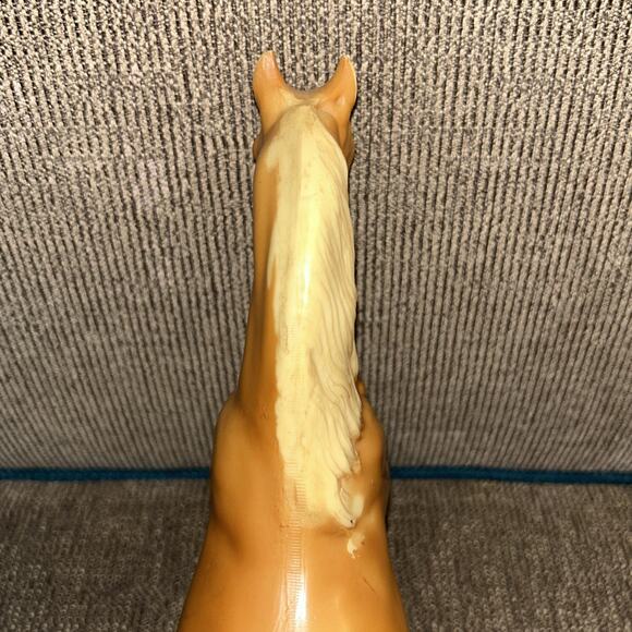 Breyer Traditional Vintage Family Arabian Stallion Palomino - Picture 8 of 15